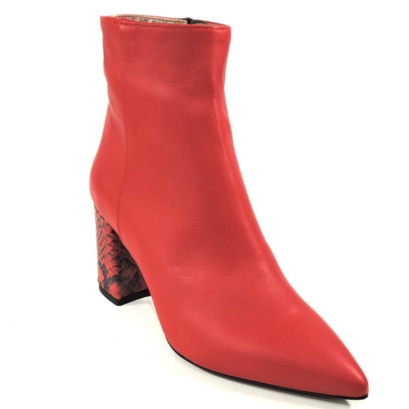 SOFFICE SOGNO ๐ฎ๐น RED LEATHER ANKLE BOOTIE - Picture 3 of 8